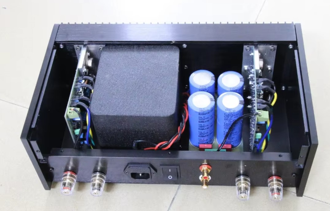 Skema Rangkaian Power Amplifier